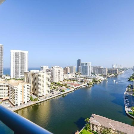 Awesome 2Br Condo Beachwalk Resort Hallandale Beach Eksteriør billede