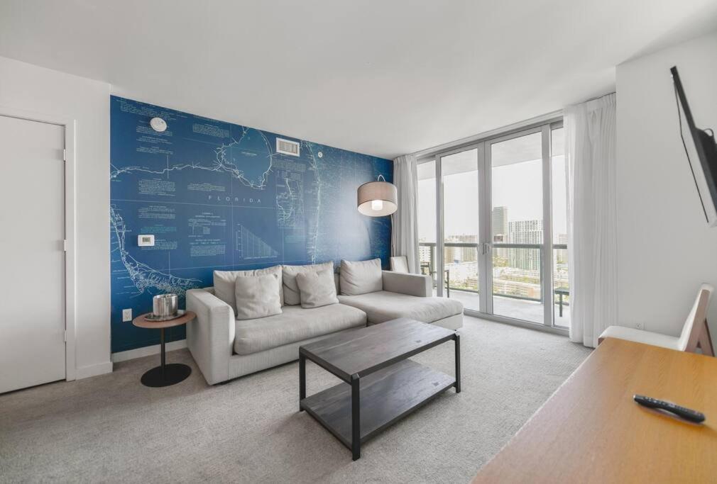Awesome 2Br Condo Beachwalk Resort Hallandale Beach Eksteriør billede