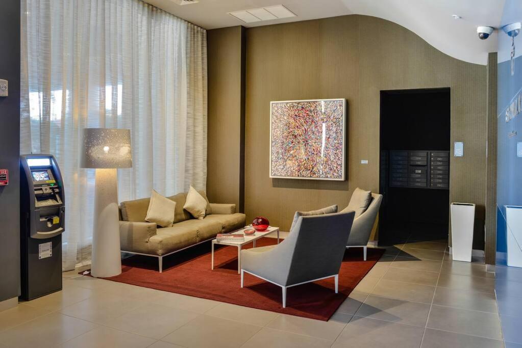 Awesome 2Br Condo Beachwalk Resort Hallandale Beach Eksteriør billede